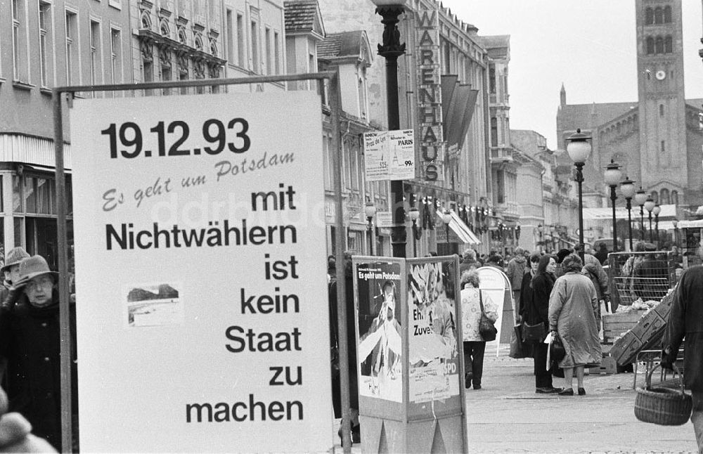 Berlin: Foto: Lange Umschlagsnr.: 1993-313 (a