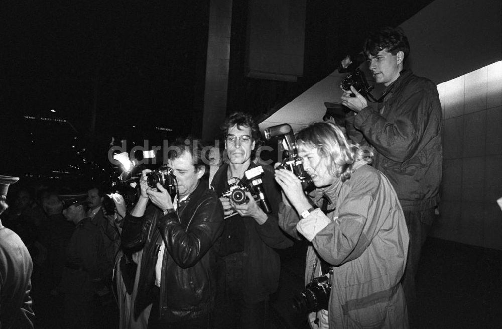 DDR-Fotoarchiv: Berlin - Fotografen bei Demonstration in Berlin