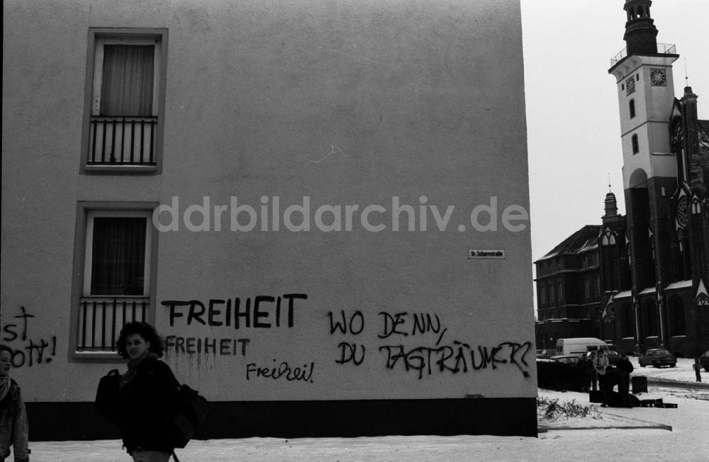 DDR-Fotoarchiv: - Freiheit?-Schrift an Wand Umschlagnummer: 7180