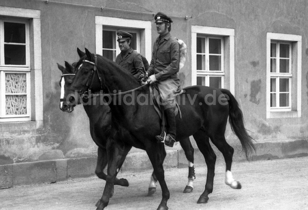 DDR-Fotoarchiv: Moritzburg - Fuchsjagd in Moritzburg in der DDR