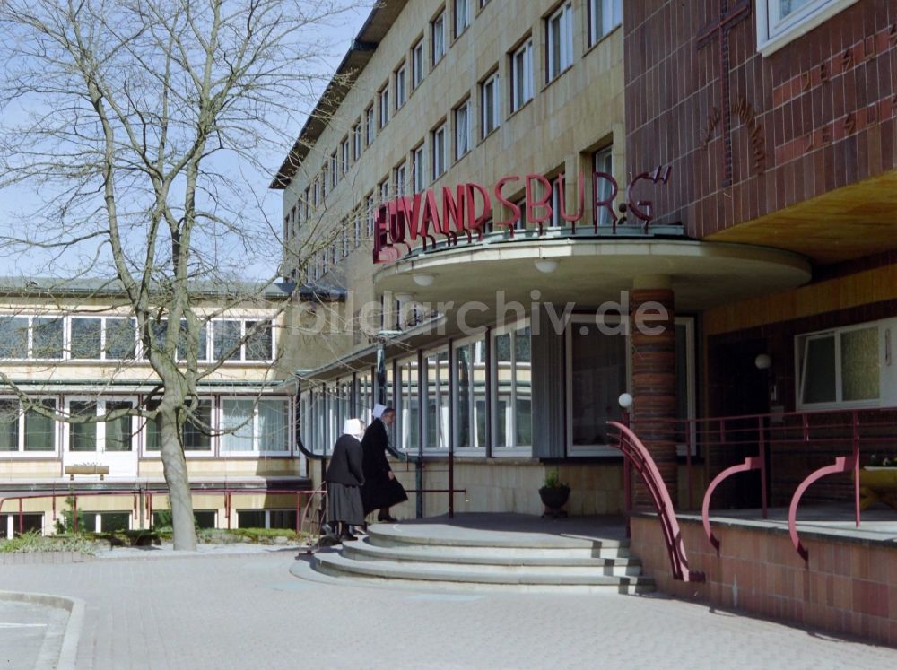 DDR-Fotoarchiv: Elbingerode (Harz) - Gebäude des Pflegeheim Diakonissen-Mutterhaus in Elbingerode (Harz) in Sachsen-Anhalt in der DDR