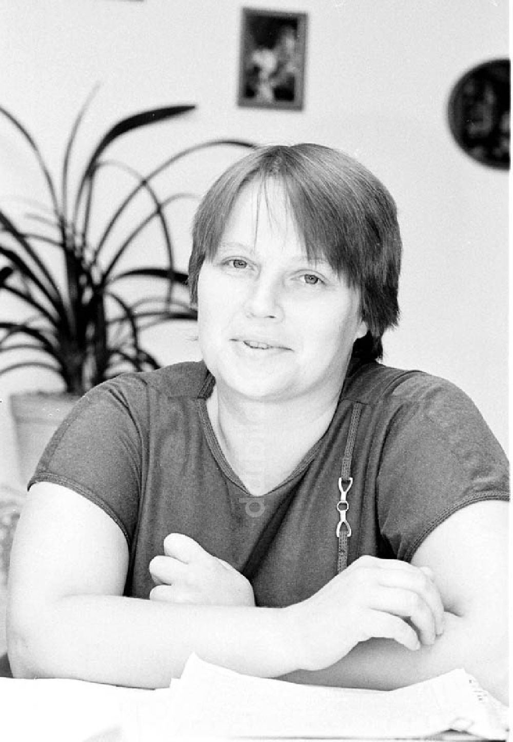 DDR-Fotoarchiv: Berlin - Genossin Vogel Parteisekretärin einer Köpenicker Schule Umschlagnr.: 934 Foto: Bonitz