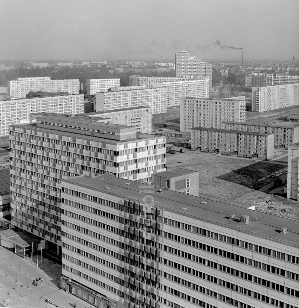 DDR-Bildarchiv: Berlin - Haus der Statistik in Berlin, der ehemaligen Hauptstadt der DDR, Deutsche Demokratische Republik