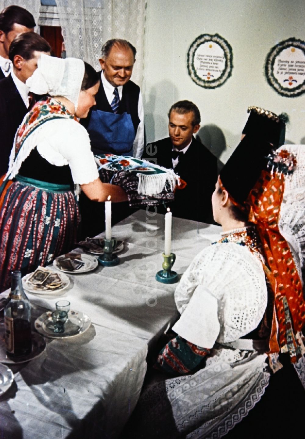 Milkel: Hochzeit sorbischer Einwohner in Milkel im Bundesland Sachsen auf dem Gebiet der ehemaligen DDR, Deutsche Demokratische Republik