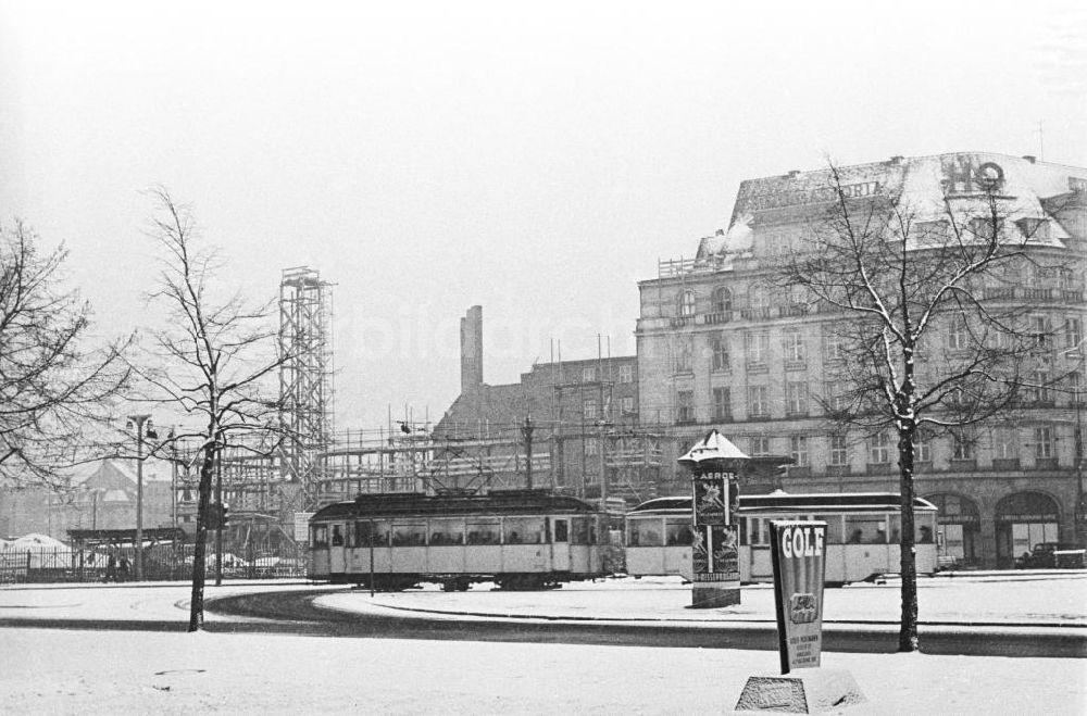 DDR-Fotoarchiv: Leipzig - Hotel Astoria im Wiederaufbau, Leipzig, 1957