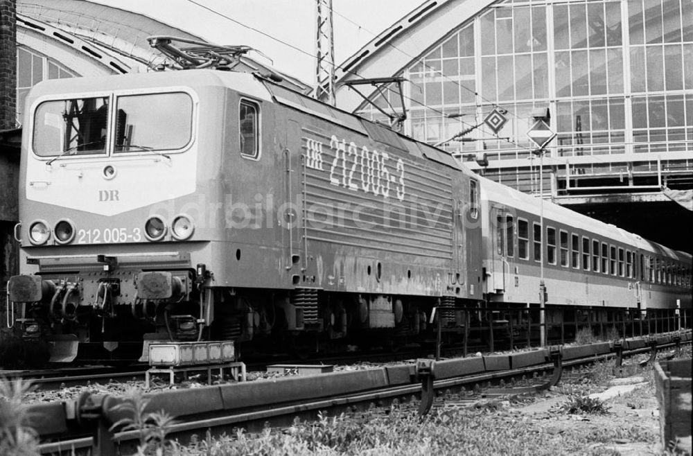 DDR-Bildarchiv: - IC-Zug Umschlagnummer: 7460