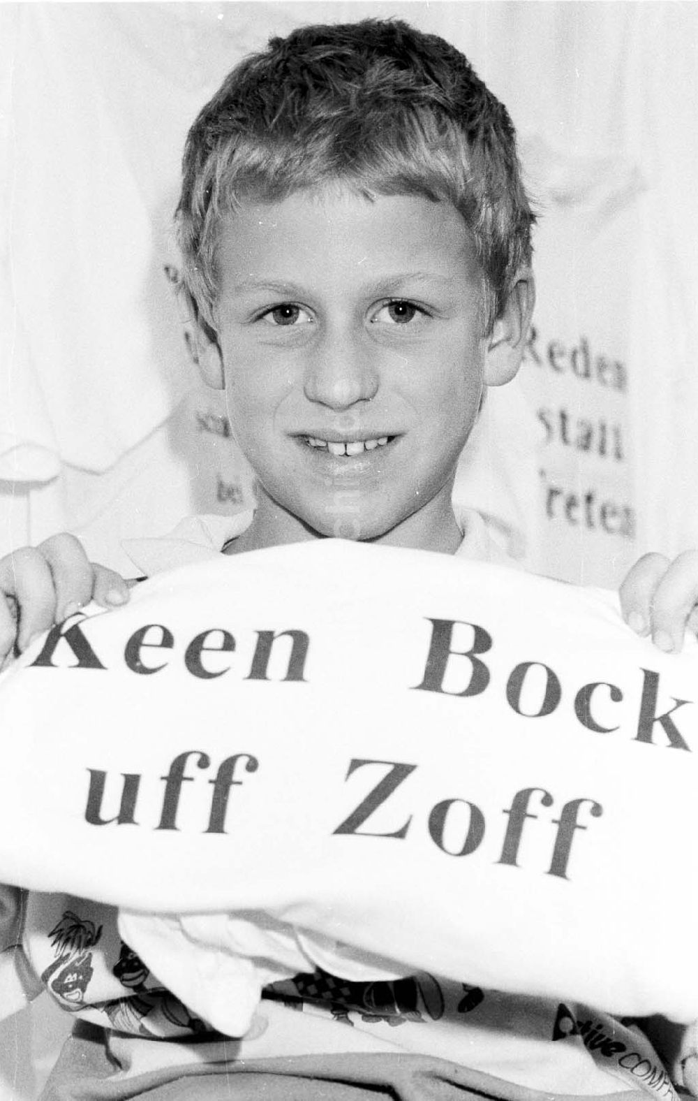 DDR-Fotoarchiv: Berlin - Ideenwettbewerb gegen Ausländerhaß vom Berliner Senat 15.09.1992