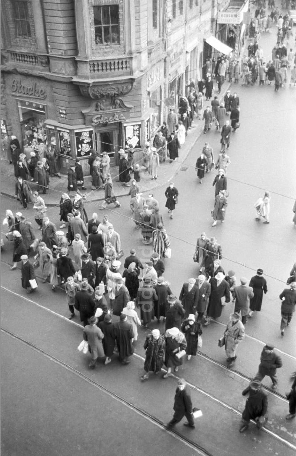 DDR-Fotoarchiv: Leipzig - Innenstadt Leipzig - Brühlstraße Ecke Hainstraße, 1961