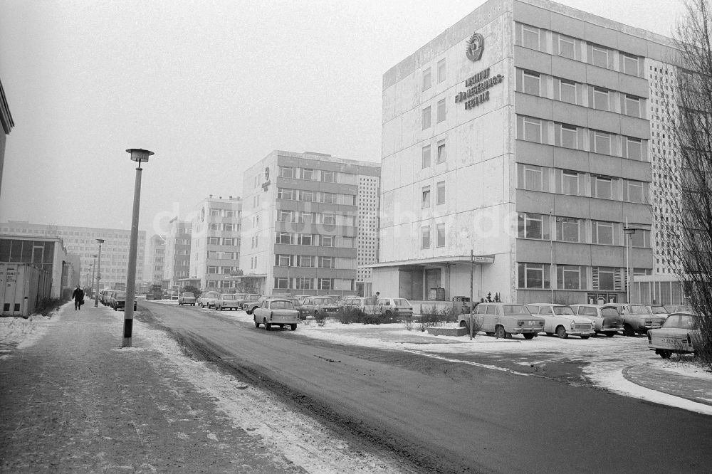 Berlin: Institut für Regelungstechnik Berlin (IfR) an der Storkower Straße in Ostberlin in der DDR