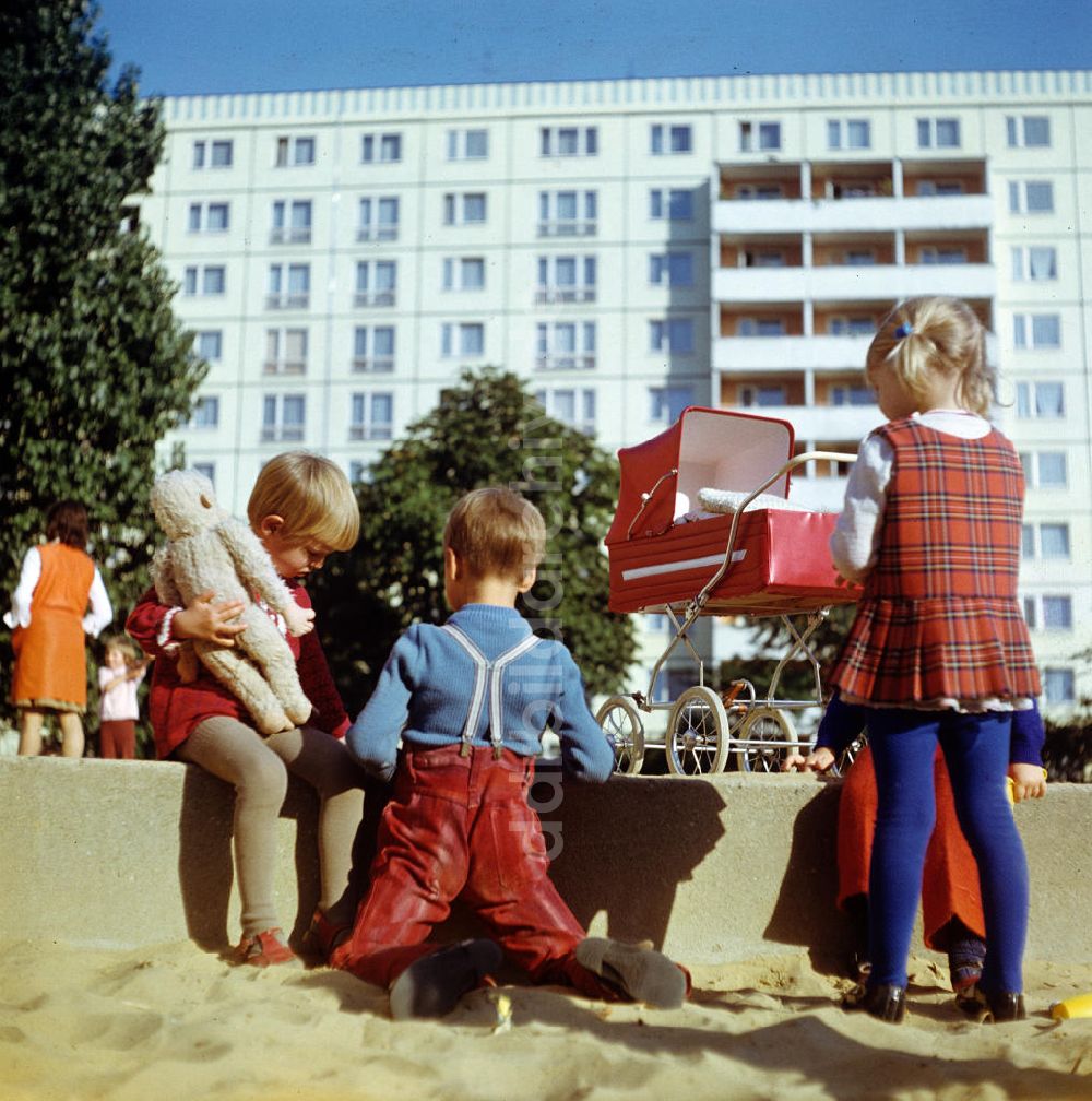 Berlin: Kinder beim Spielen