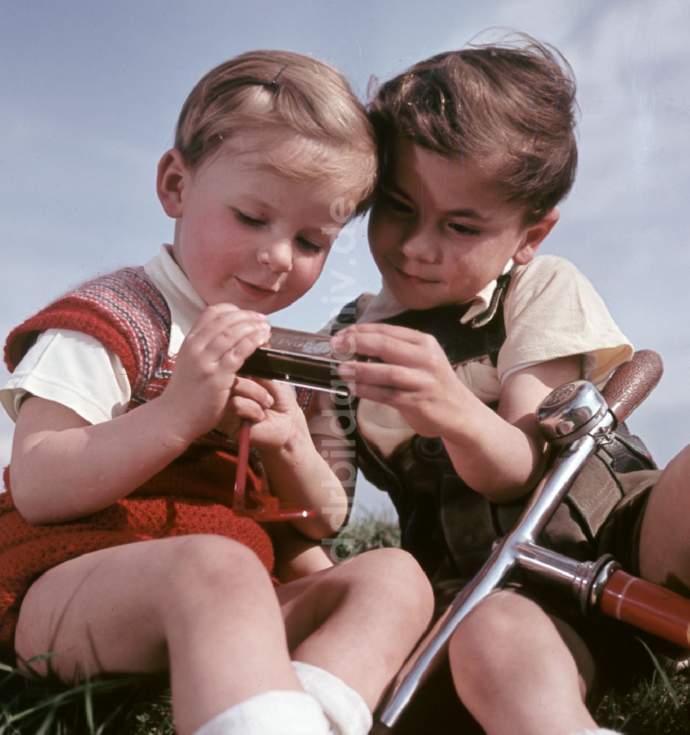 DDR-Fotoarchiv: Coswig - Kinder in Coswig in der DDR