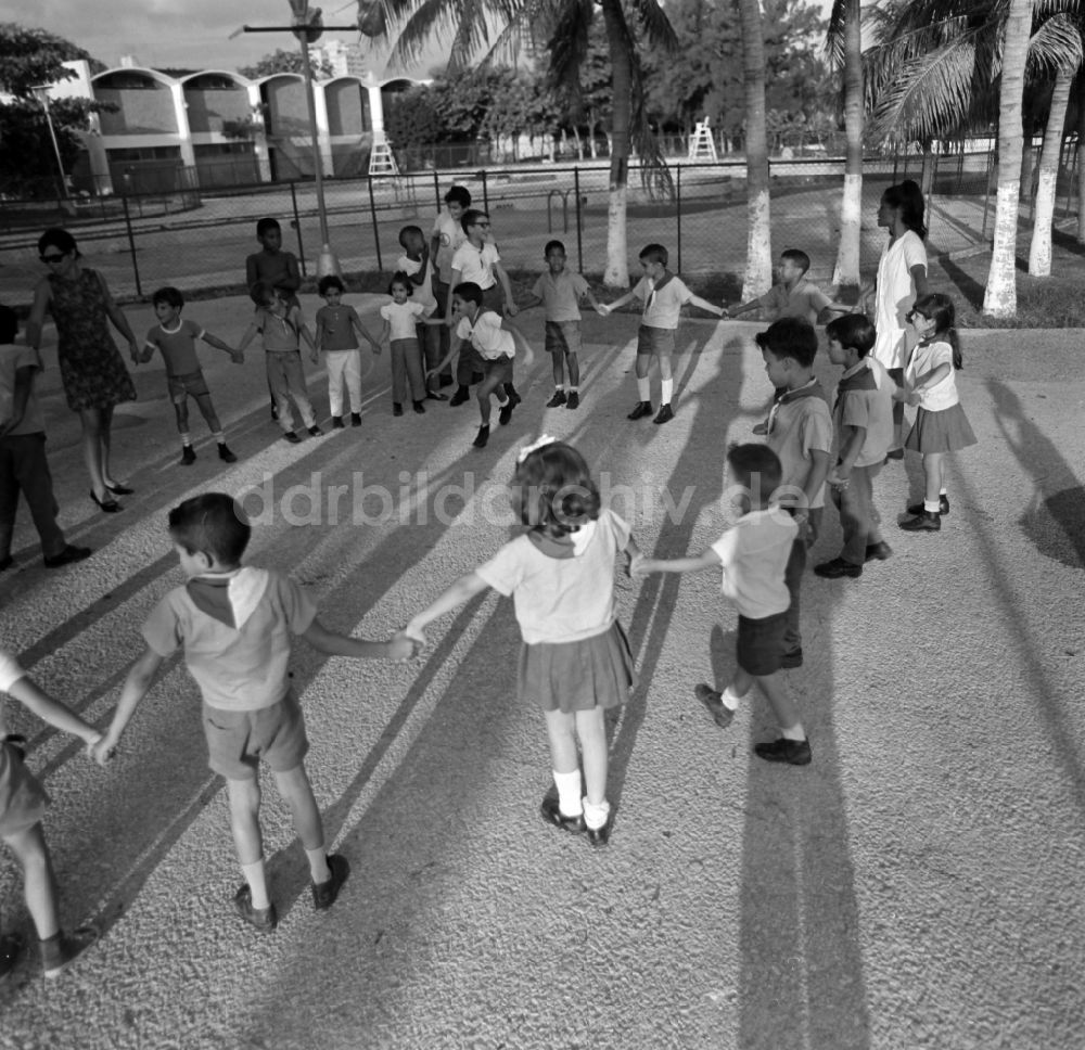 DDR-Bildarchiv: Havanna - Kindergarten in Havanna auf Kuba