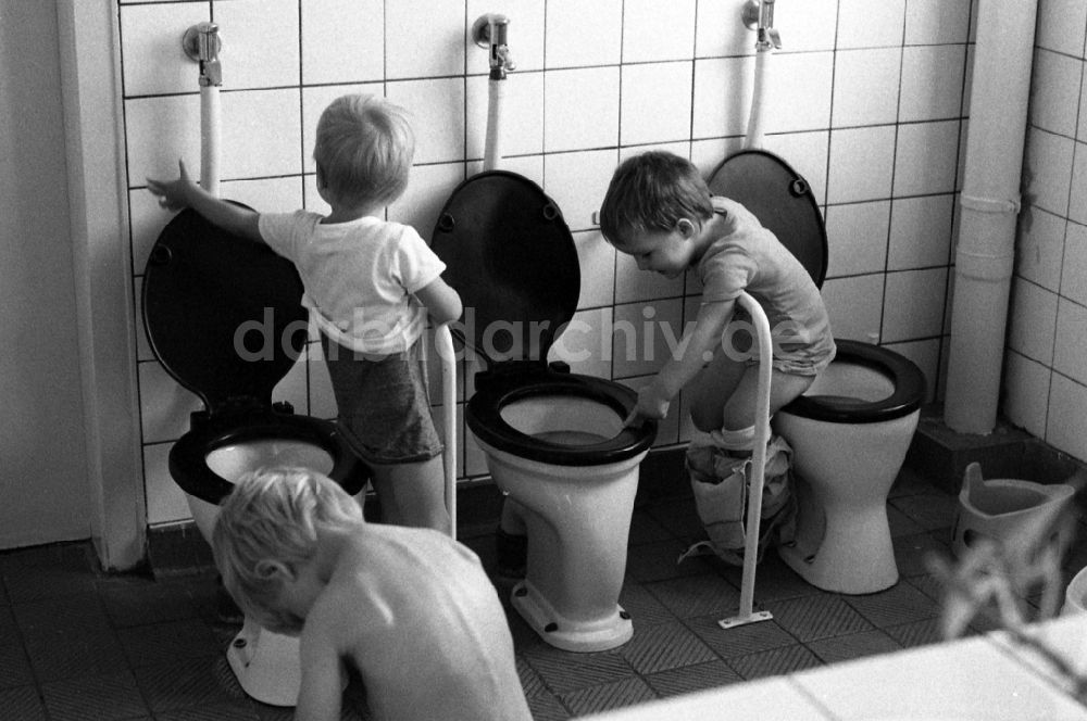 DDR-Fotoarchiv: Berlin - Kinderkrippe in Berlin in der DDR