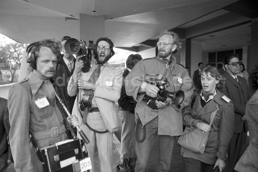 DDR-Fotoarchiv: Havanna - Kuba / Cuba - Staatsbesuch Honecker 1974, Verabschiedung
