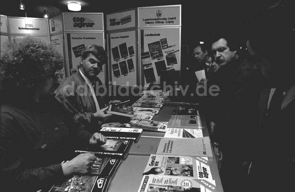 DDR-Fotoarchiv: Sachsen-Anhalt - Land Sachsen-Anhalt Foto:Lenke Umschlag:334