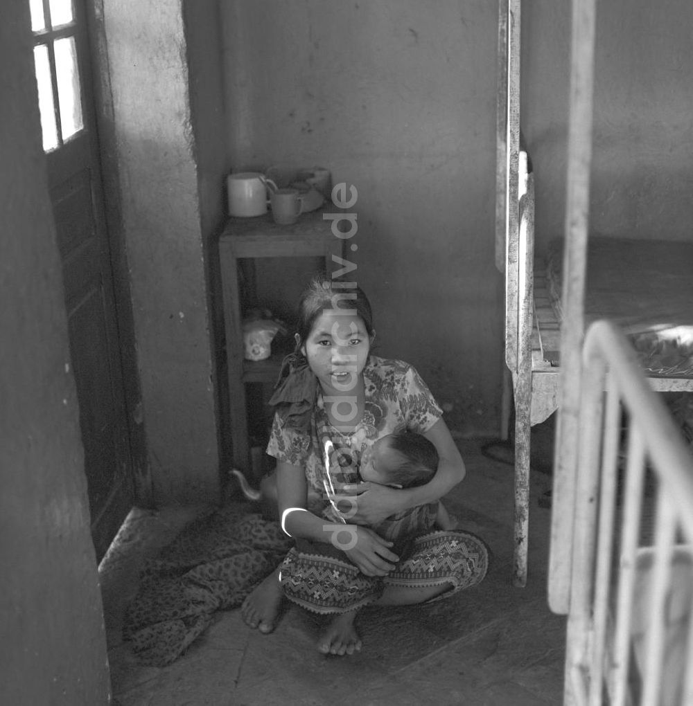 DDR-Bildarchiv: Vientiane - Laos historisch - Krankenhaus 1977