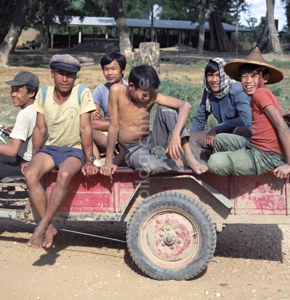 DDR-Fotoarchiv: Nam Ngum - Laos historisch - Landwirtschaft 1976