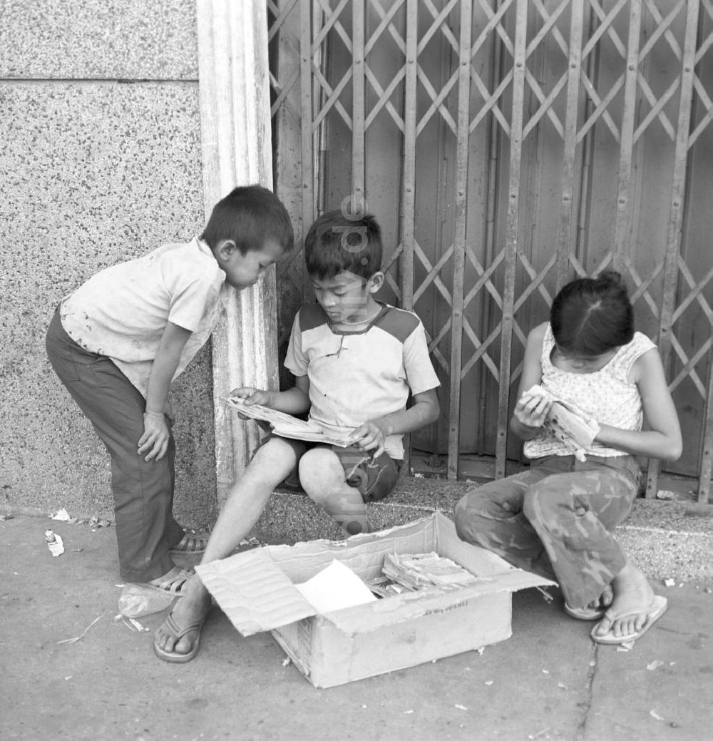 Vientiane: Laos historisch - Lesen 1976