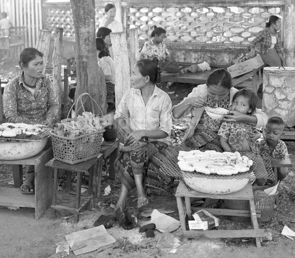 Vientiane: Laos historisch - Markt 1976