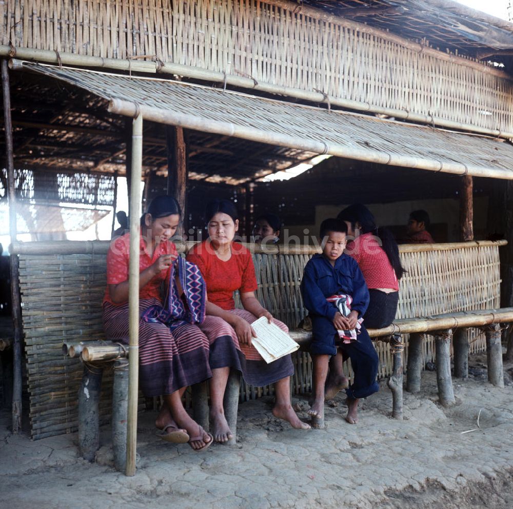 DDR-Fotoarchiv: Ang Nam Ngum - Laos historisch - Nam Ngum Stausee 1976