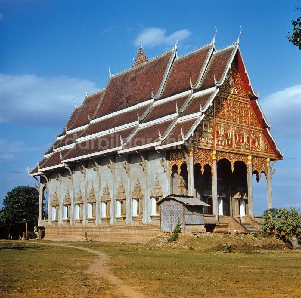 Vientiane: Laos historisch - Pha That Luang in Vientiane 1976