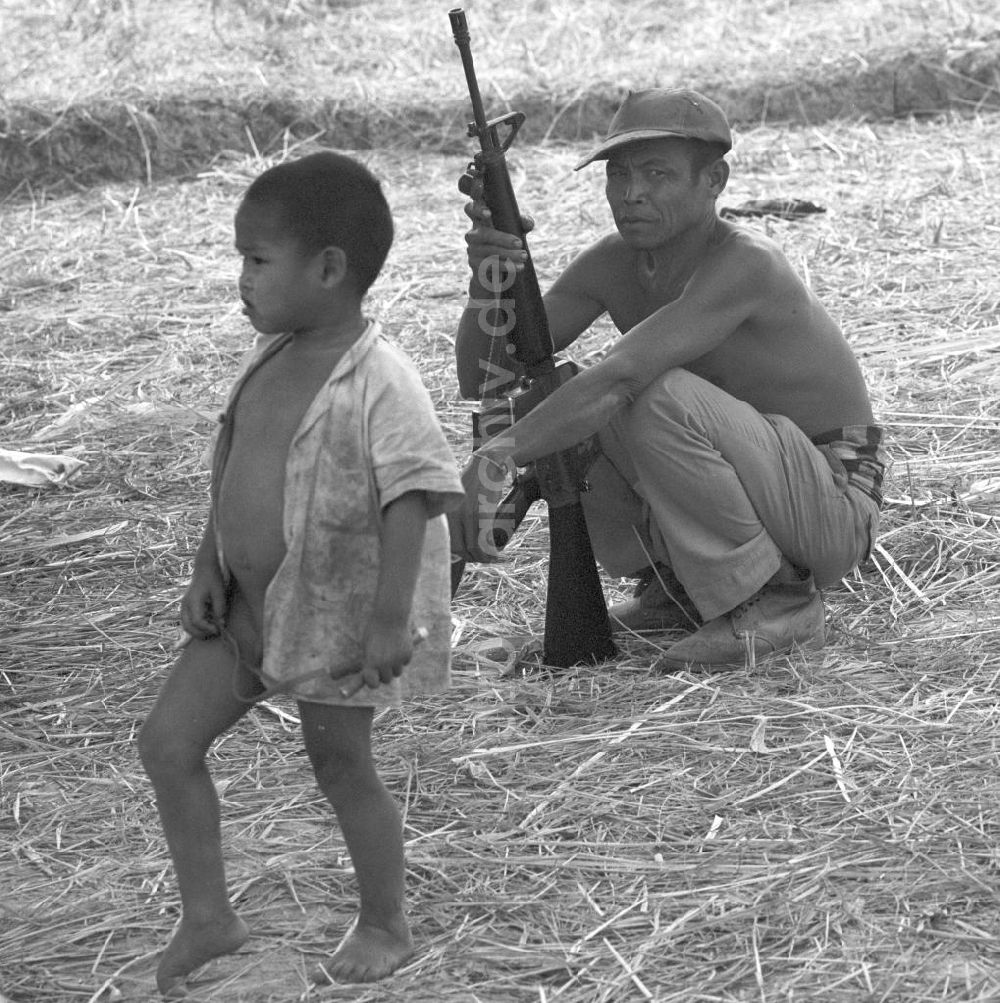 Vientiane: Laos historisch - Reisernte 1977