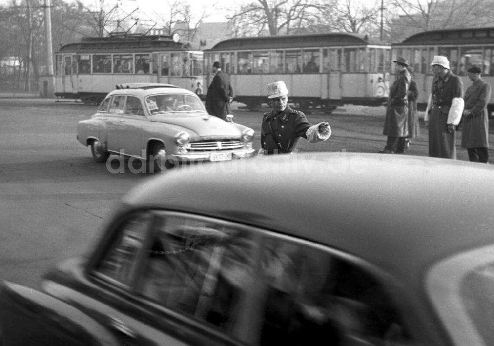Leipzig: Leipzig - Verkehrspolizei 1958