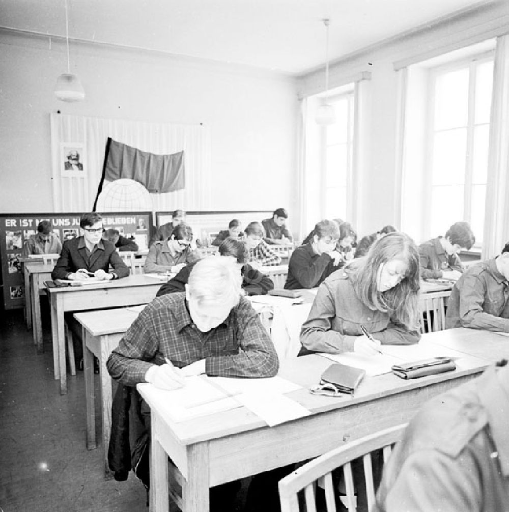 DDR-Fotoarchiv: Bogensee - Mathematikolympiade in Bogensee