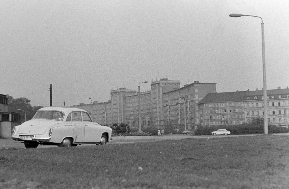 DDR-Fotoarchiv: Leipzig - Mehrfamilienhaus Lille Ring in Leipzig in der DDR