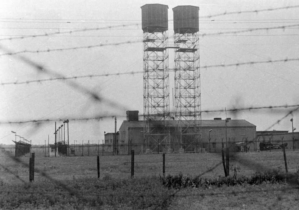 DDR-Fotoarchiv: Berlin - Militäreinrichtung einer amerikanischen Abhörstation in Westberlin in Berlin