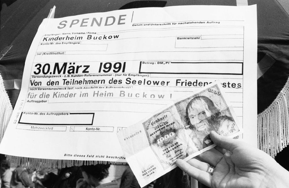 DDR-Fotoarchiv: - ND - Land Brandenburg Aktion in Seelow Umschlagnummer: 7319
