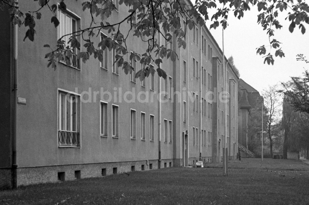DDR-Bildarchiv: Dresden - Neubauten an der Lipsiusstraße im Stadtteil Striesen in Dresden in Sachsen in der DDR
