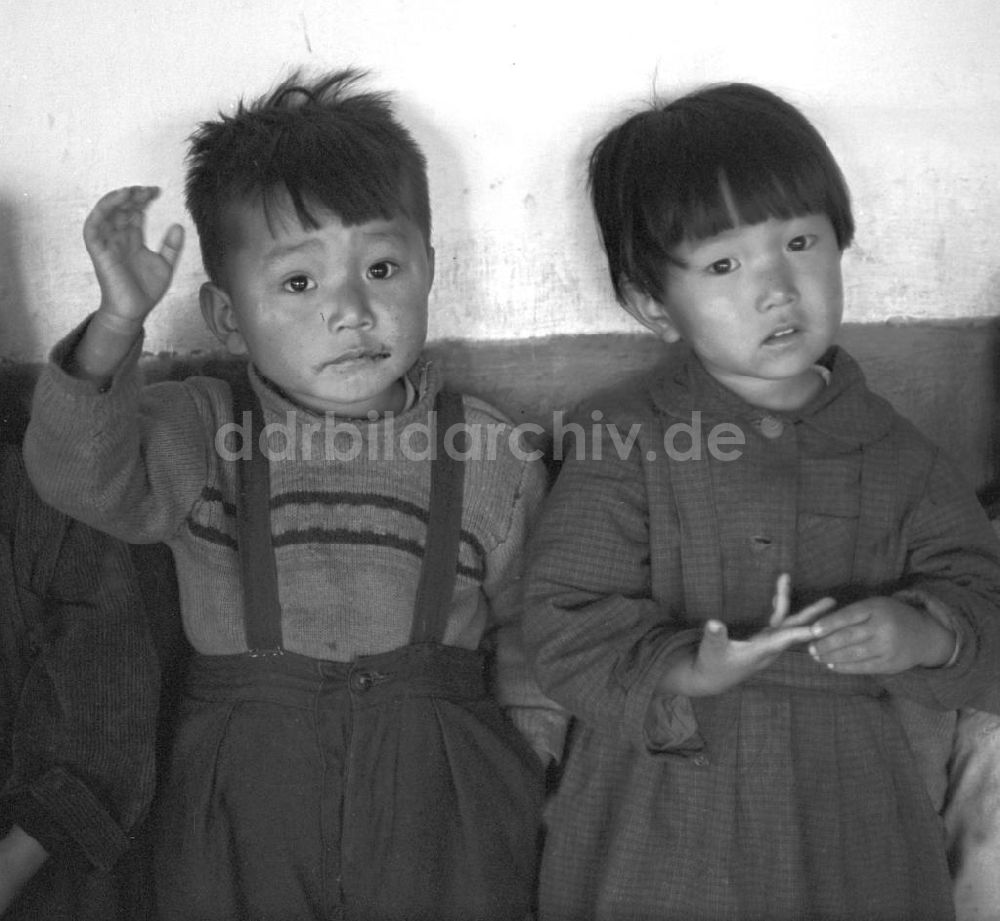 DDR-Bildarchiv: Hamhung - Nordkorea historisch - Kindergarten 1971