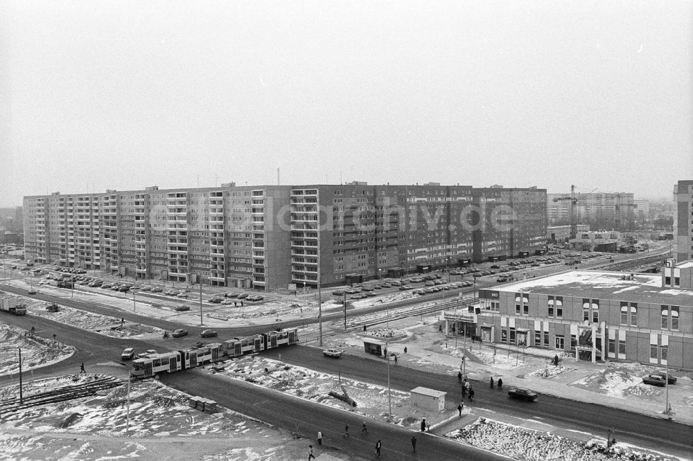 DDR-Bildarchiv: Berlin - Plattenbauten in Berlin Hohenschönhausen