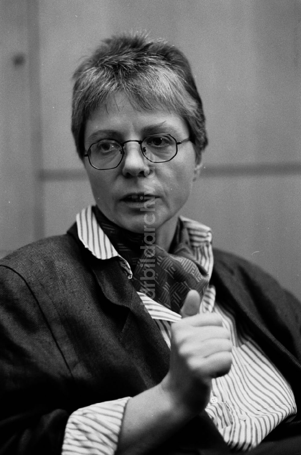 unbekannt: Porträt: Dr. Monika Zimmermann Chefredakteurin der Neuen Zeit 04.09.90 Foto: ND/Lange Umschlagnummer: 1122