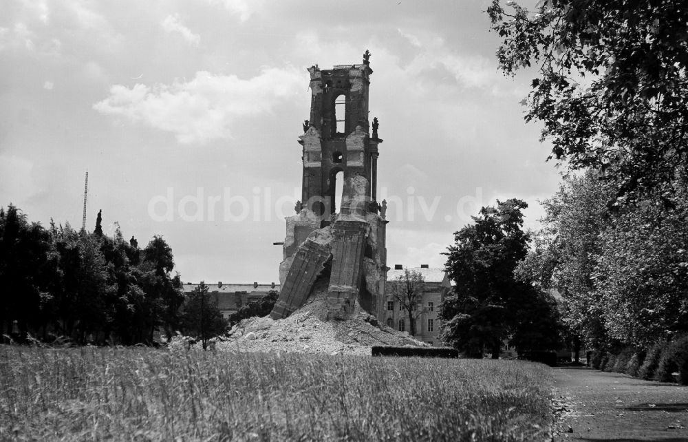DDR-Bildarchiv: Potsdam - Potsdam Ruinen der Garnisonkirche