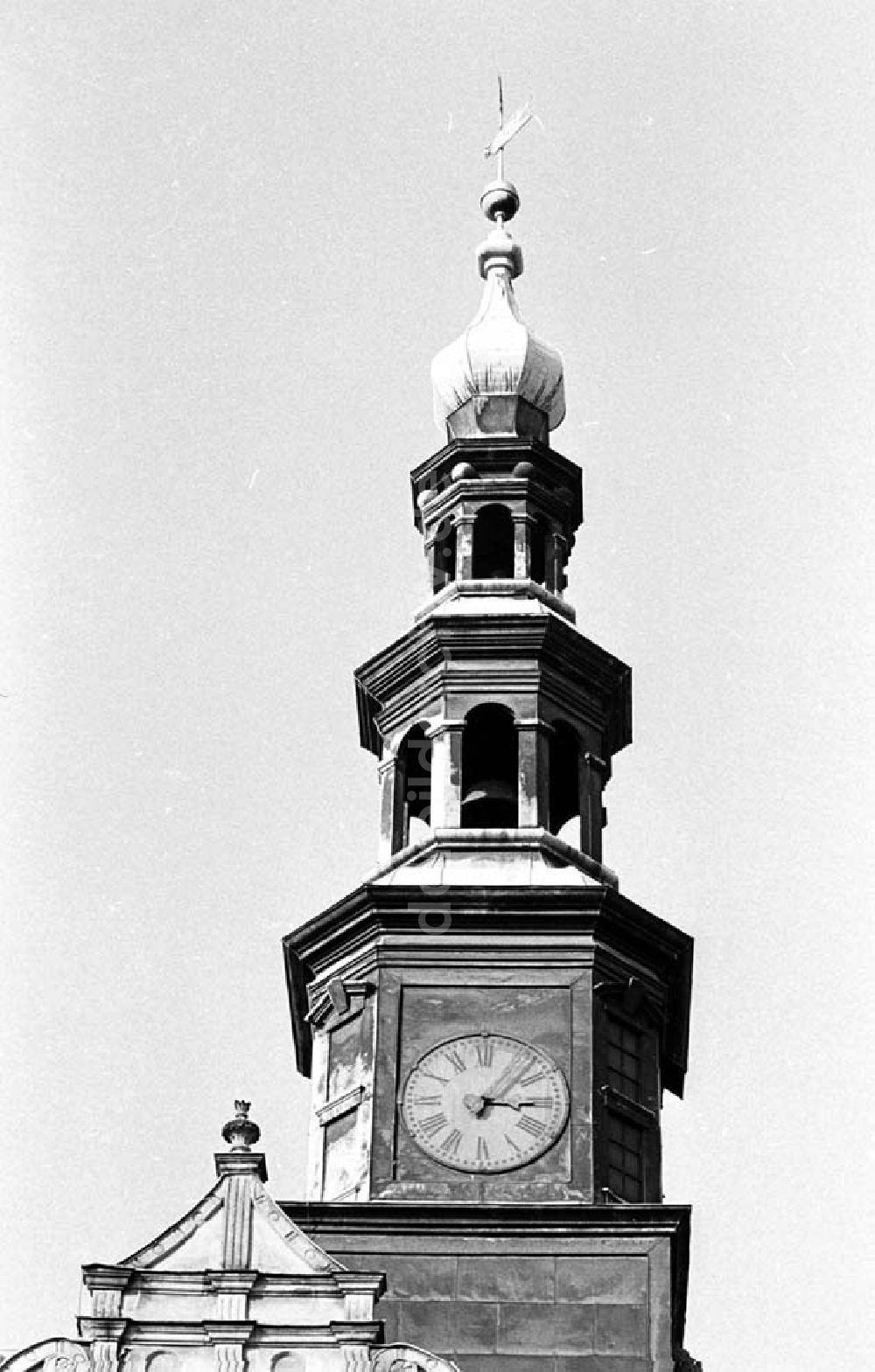 DDR-Bildarchiv: Pirna (Sachsen) - Rathaus-Uhr in Pirna (Sachsen) Umschlagnr.: 299 Foto: Lenke