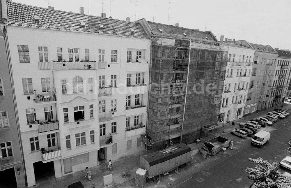 Berlin: 29.07.92 renovierte Altbauten in Berlin-Prenzlauer Berg