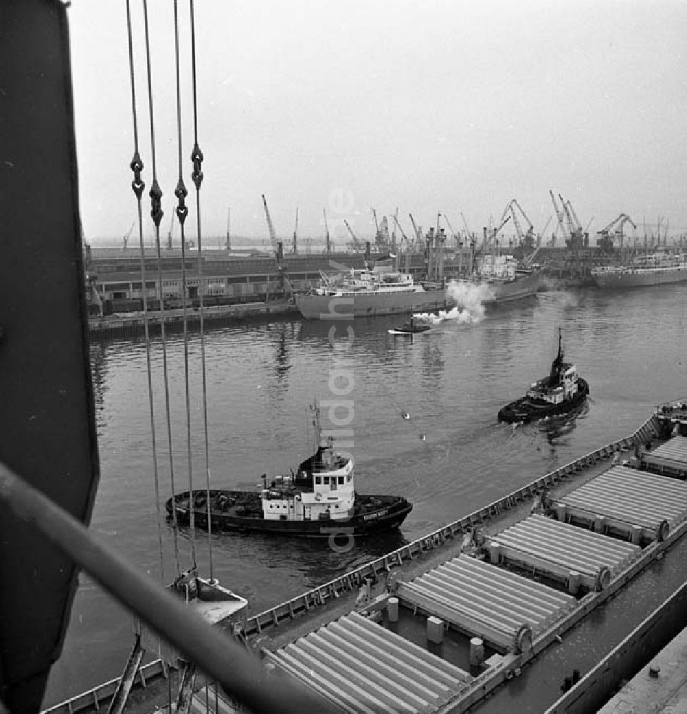 DDR-Fotoarchiv: Rostock - Rostocker Hafen