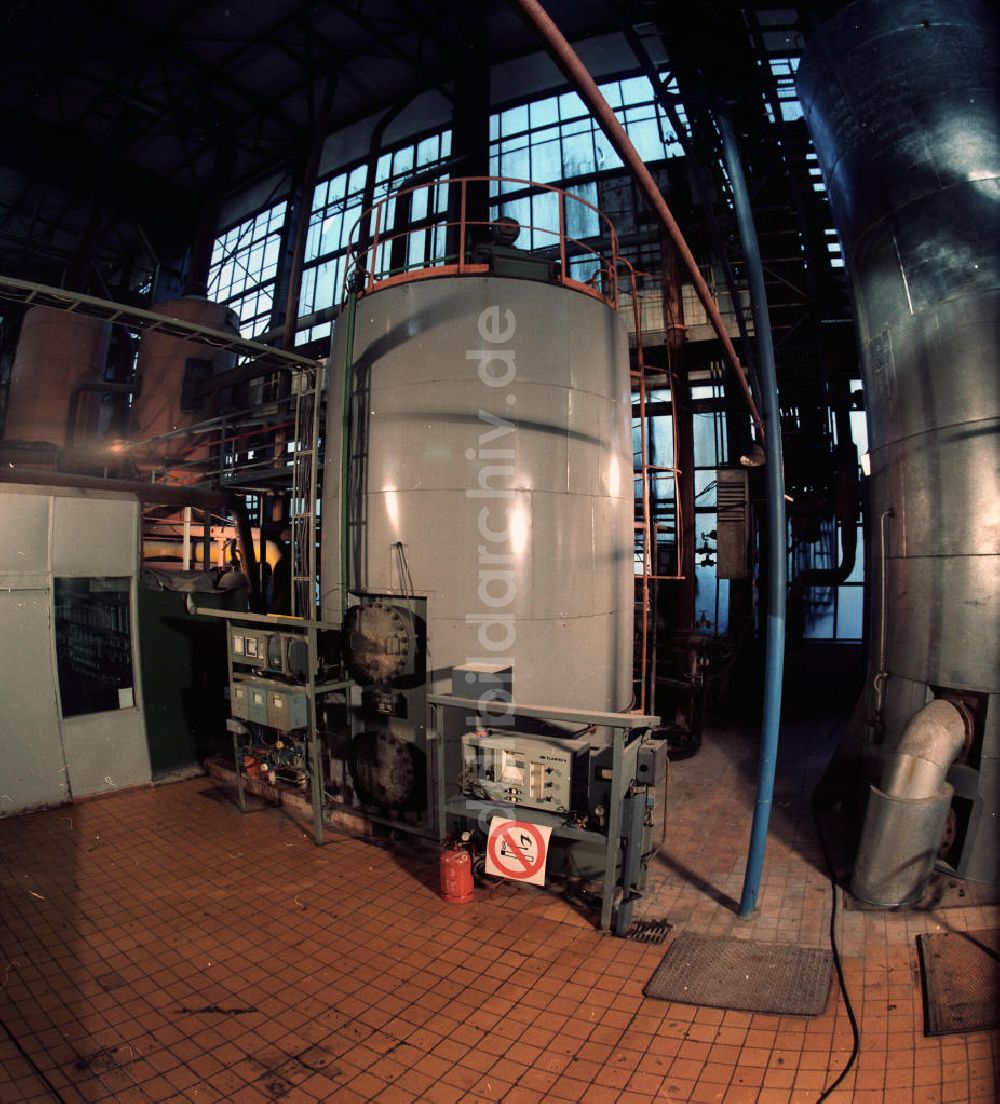 DDR-Fotoarchiv: Güstrow - Saftreinigungsanlage in der VEB Zuckerrübenfabrik Güstrow