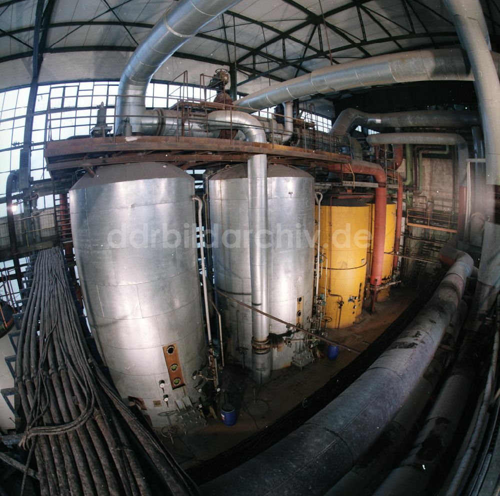 DDR-Fotoarchiv: Güstrow - Saftreinigungsanlage in der VEB Zuckerrübenfabrik Güstrow