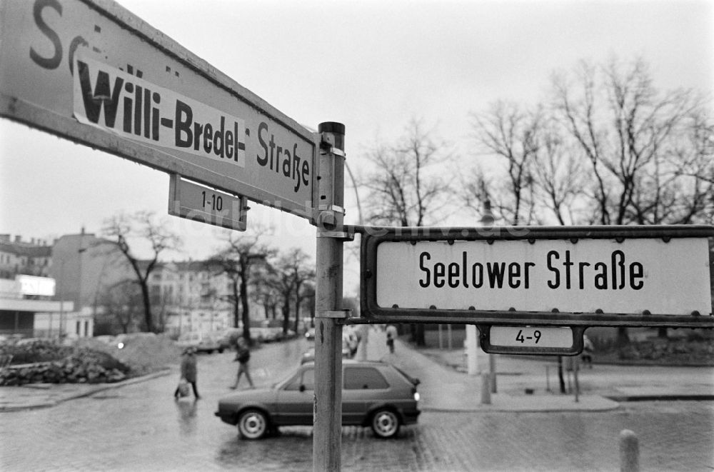 Berlin: Schivelbeiner Straße ( Willi-Bredel-Straße ) Ecke Seelower Straße in Berlin Prenzlauer Berg