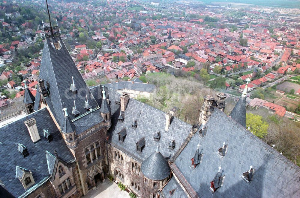 DDR-Bildarchiv: Wernigerode - Schloss Wernigerode mit Altstadt