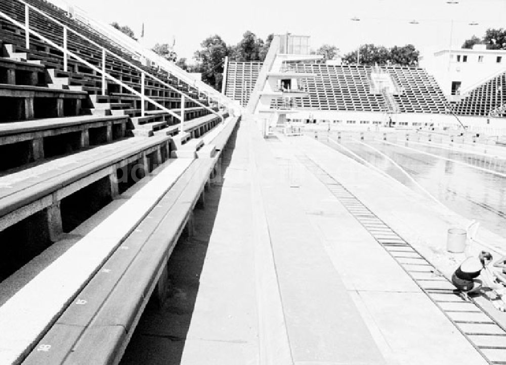 : Schwimmstadion Karl-Friedrich-Friesen-Stadion
