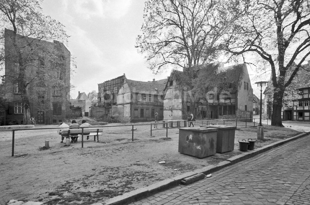 DDR-Fotoarchiv: Quedlinburg - Spielplatz in Quedlinburg in der DDR