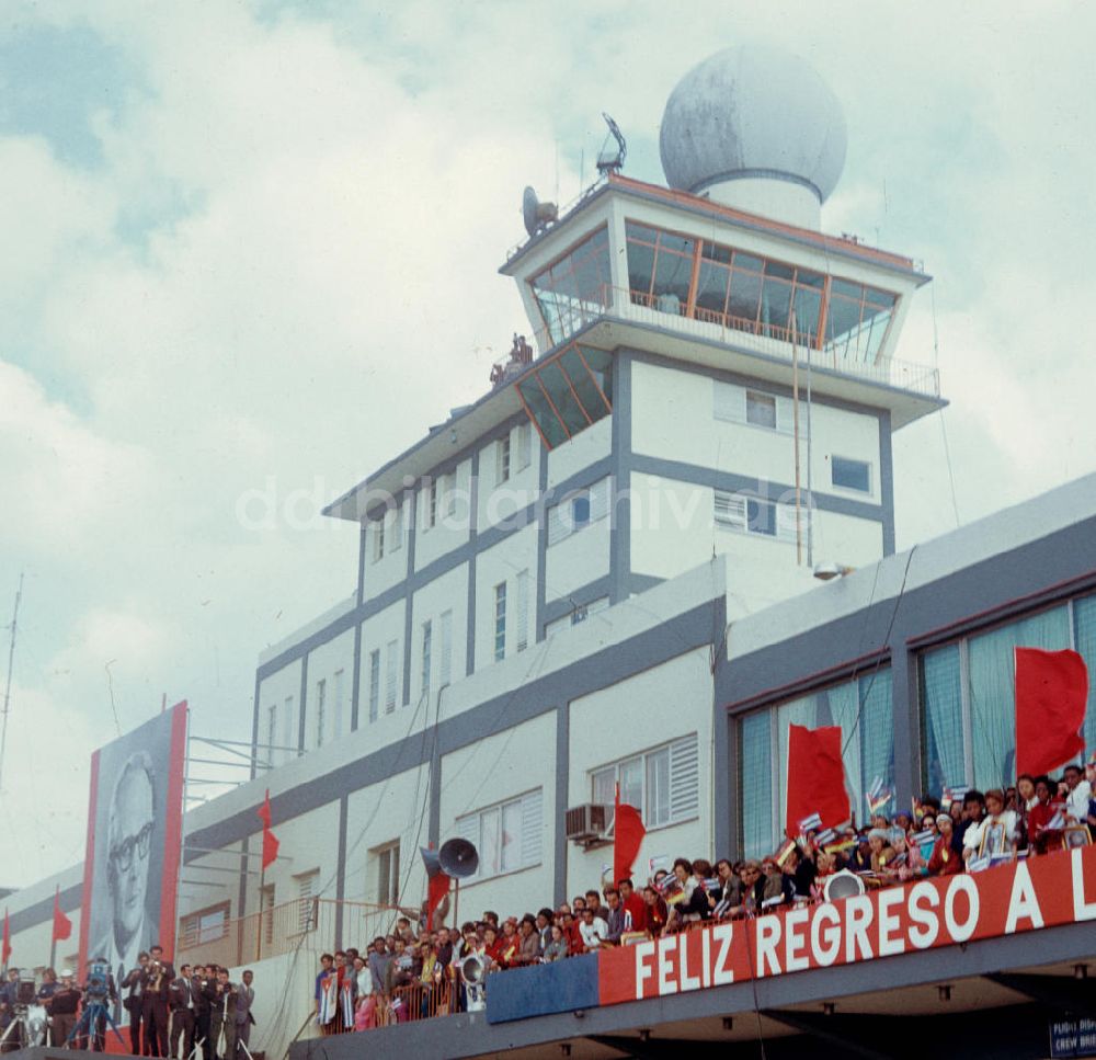 DDR-Bildarchiv: Santiago de Cuba - Staatsbesuch Erich Honecker 1974 in Kuba / Cuba - Empfang
