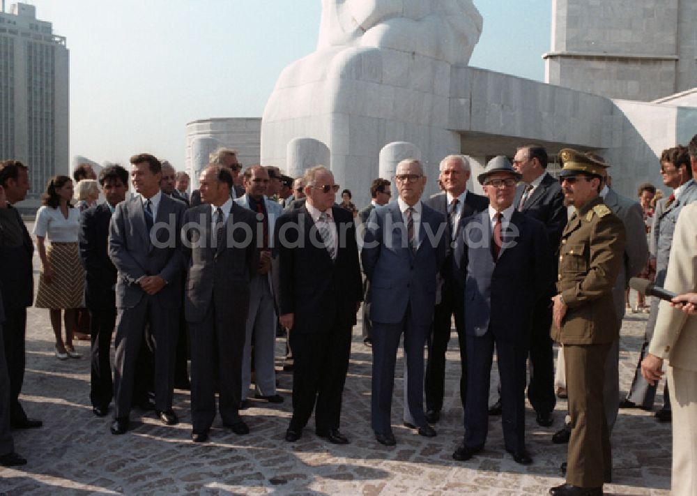 DDR-Bildarchiv: Havanna - Staatsbesuch Erich Honeckers in Cuba / Kuba 1980