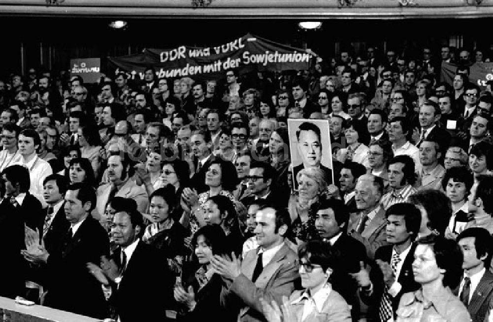 Berlin: Staatsbesuch des laotischen Präsidenten Foto: Schönfeld