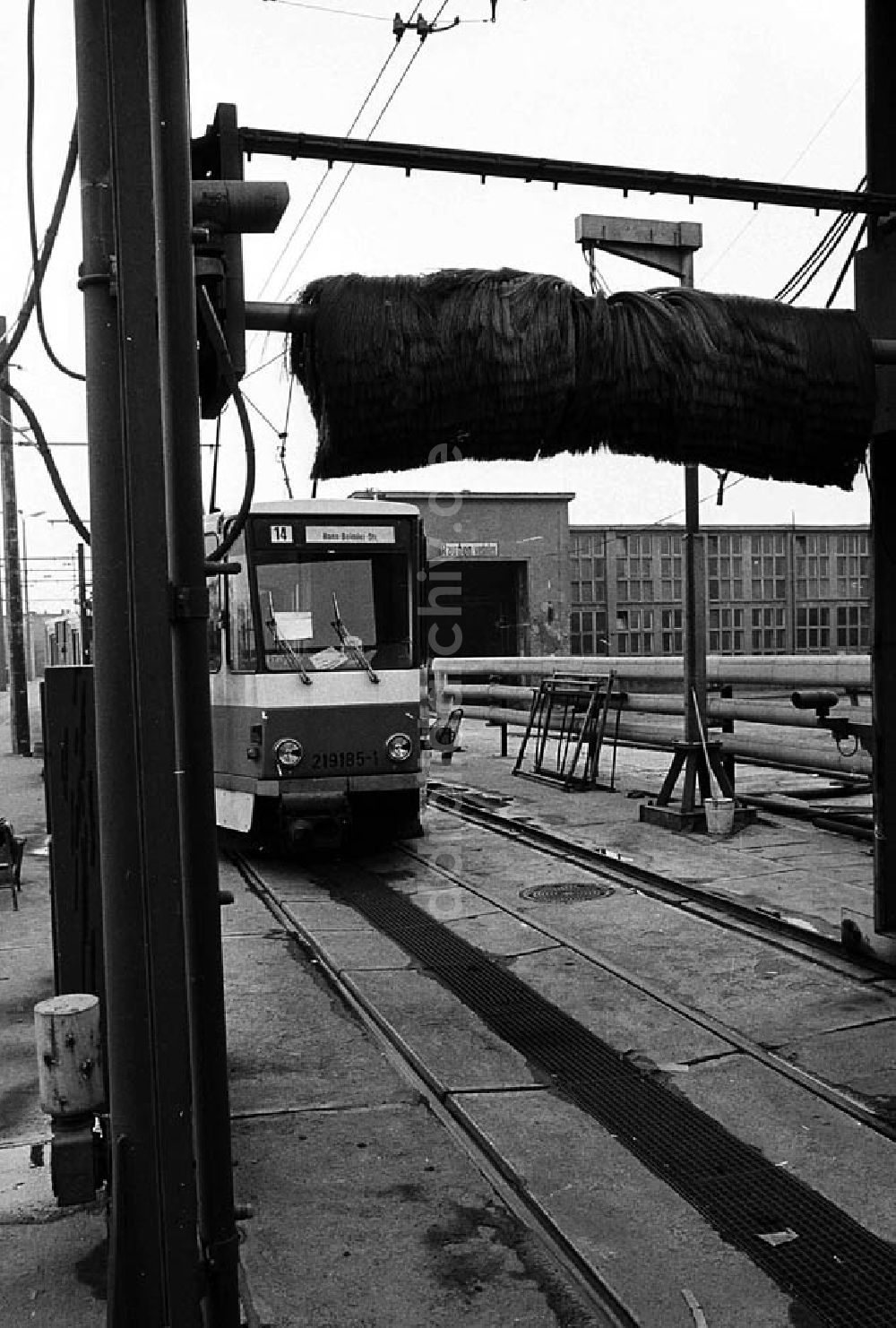 Berlin: Straßenbahnanlage in der Siegfriedstraße in Berlin Umschlagnr.: 312 Foto: Winkler