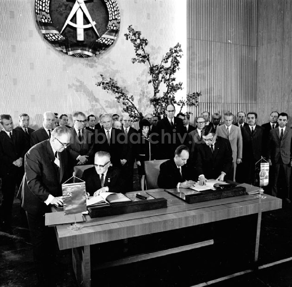 Berlin: 6. Tagung der Paritätischen Regierungskomission DDR - UdSSR